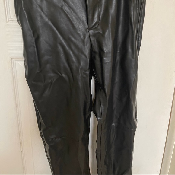 Zara Faux Leather Leggings - Picture 3 of 3